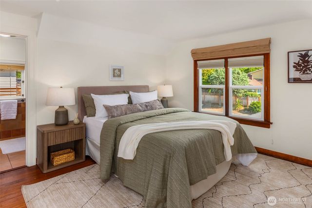 2342 NW 98th Street, Seattle, WA 98117