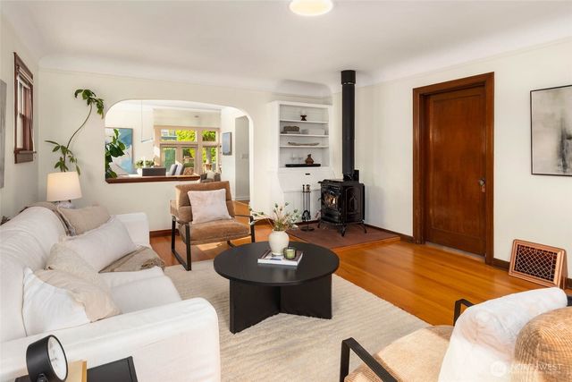 2342 NW 98th Street, Seattle, WA 98117