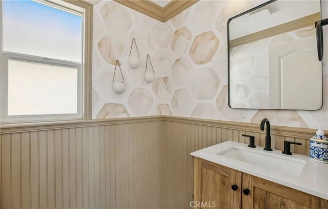 656 7th Street, Hermosa Beach, CA 90254