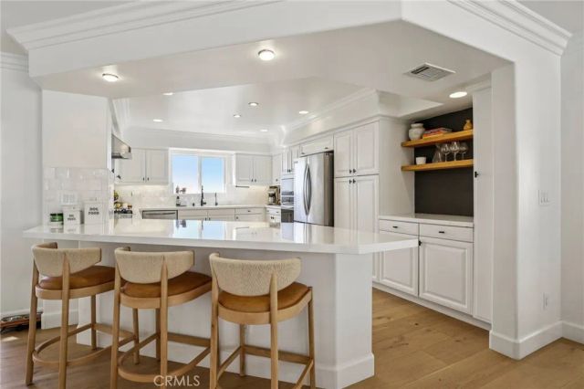 656 7th Street, Hermosa Beach, CA 90254