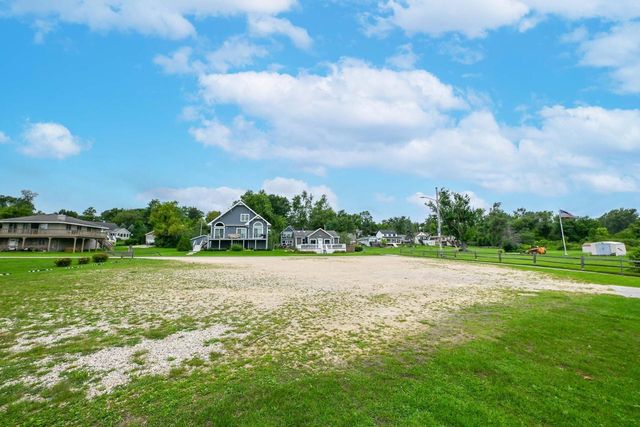 4010 Masche DRIVE, Delavan, WI 53115