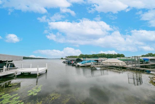4010 Masche DRIVE, Delavan, WI 53115