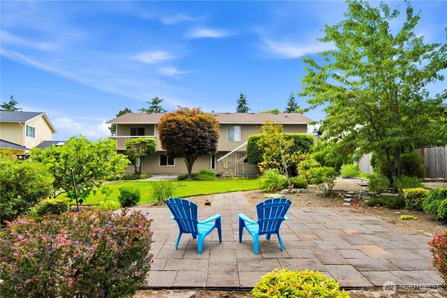 14225 SE 44th Street, Bellevue, WA 98006