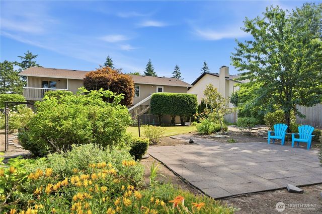 14225 SE 44th Street, Bellevue, WA 98006