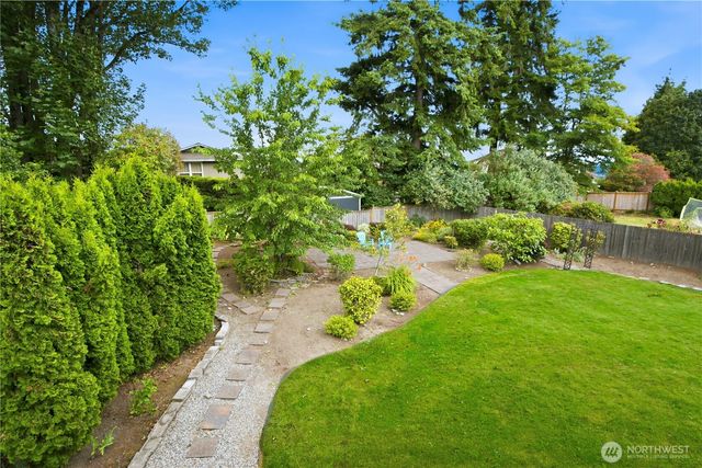 14225 SE 44th Street, Bellevue, WA 98006