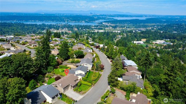 14225 SE 44th Street, Bellevue, WA 98006