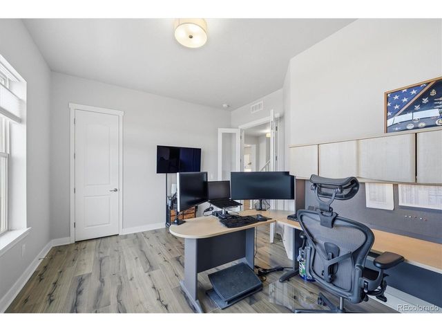 3269 Offbeaten Pl, Castle Rock, CO 80108