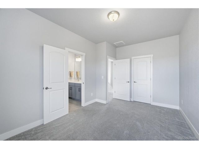 3269 Offbeaten Pl, Castle Rock, CO 80108