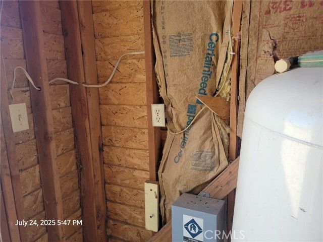 27177 Cahuilla Road, Apple Valley, CA 92307