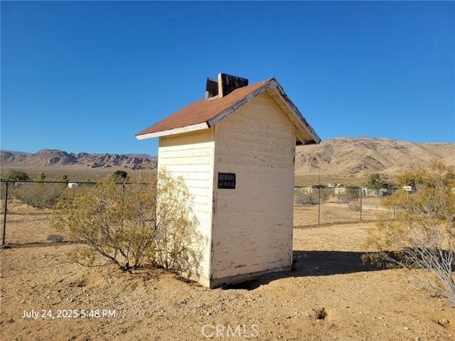 27177 Cahuilla Road, Apple Valley, CA 92307