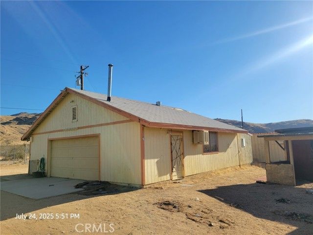 27177 Cahuilla Road, Apple Valley, CA 92307