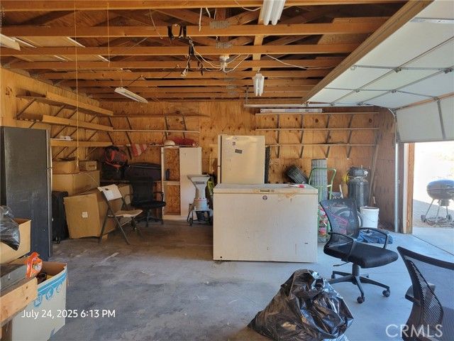 27177 Cahuilla Road, Apple Valley, CA 92307