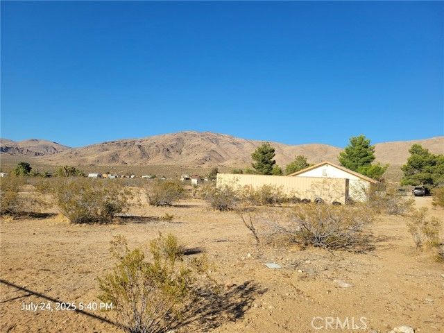 27177 Cahuilla Road, Apple Valley, CA 92307