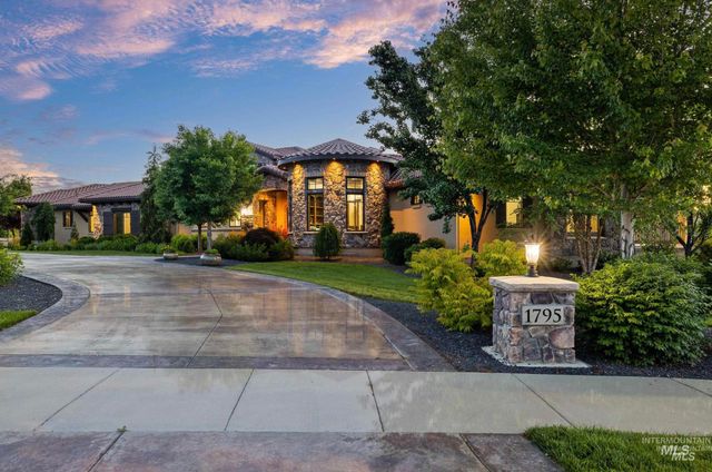 1795 N Moon Bello Way, Eagle, ID 83616