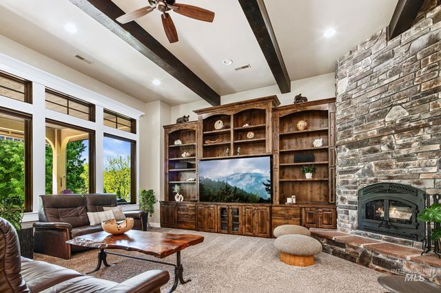 1795 N Moon Bello Way, Eagle, ID 83616
