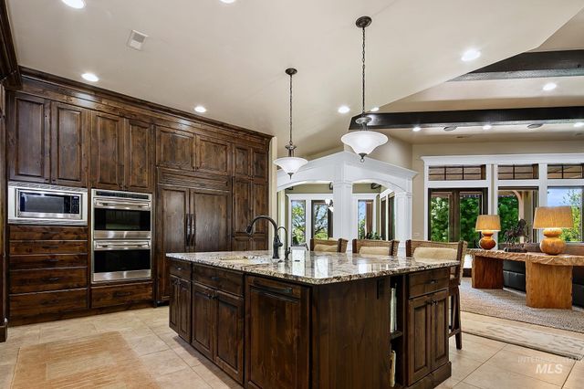 1795 N Moon Bello Way, Eagle, ID 83616