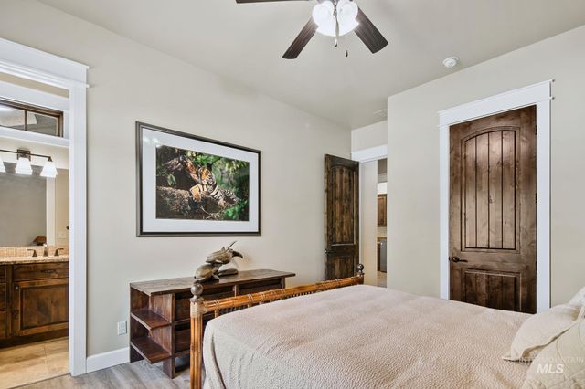 1795 N Moon Bello Way, Eagle, ID 83616