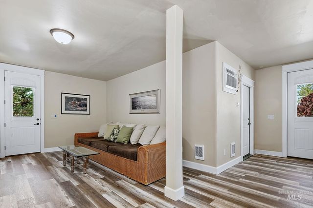 1795 N Moon Bello Way, Eagle, ID 83616
