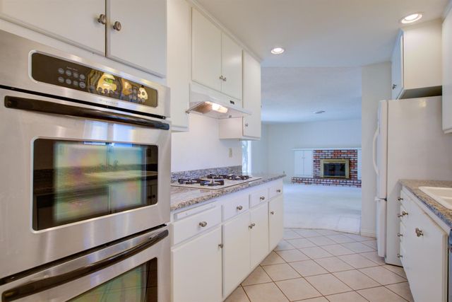 3028 Darlene Ln, Modesto, CA 95355