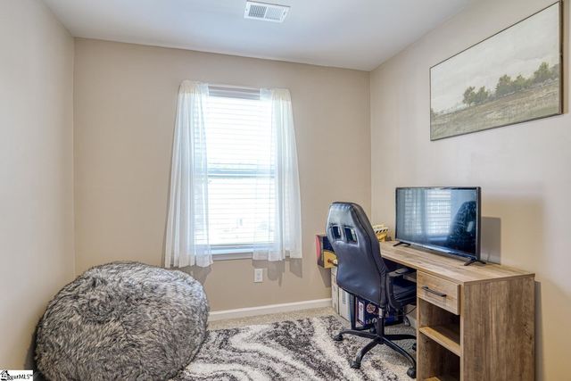 1210 N Norwhich Lane, Spartanburg, SC 29301