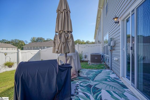 1210 N Norwhich Lane, Spartanburg, SC 29301