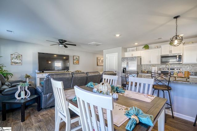 1210 N Norwhich Lane, Spartanburg, SC 29301