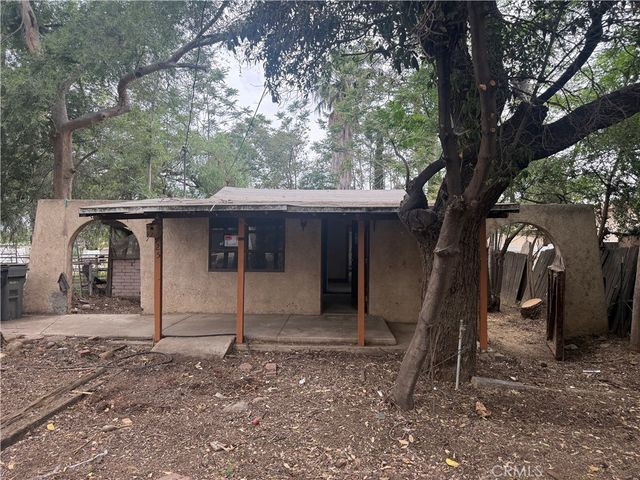 925 5th Street, Norco, CA 92860