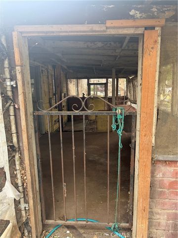 925 5th Street, Norco, CA 92860