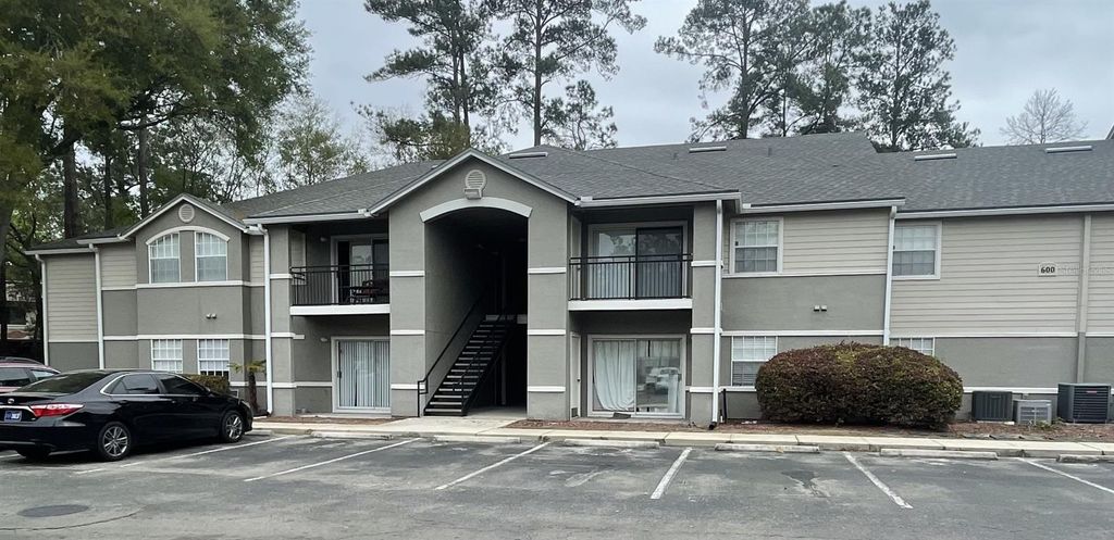 3705 SW 27TH STREET 621, Gainesville, FL 32608