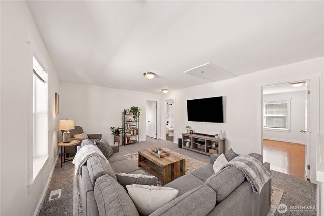19701 100th Street E, Bonney Lake, WA 98391