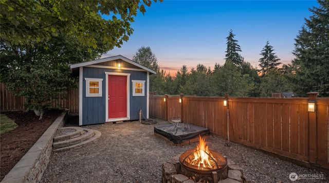 19701 100th Street E, Bonney Lake, WA 98391