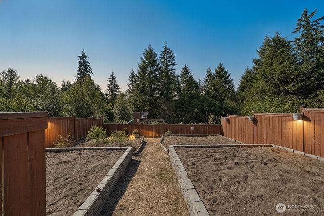 19701 100th Street E, Bonney Lake, WA 98391