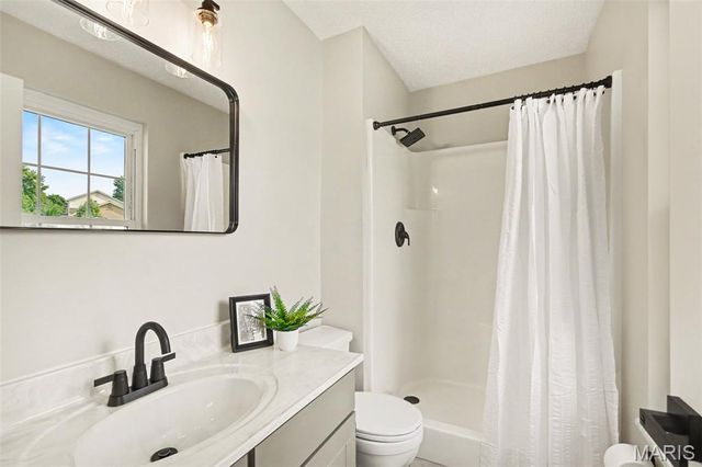 4533 Cambrook Drive, St Charles, MO 63304