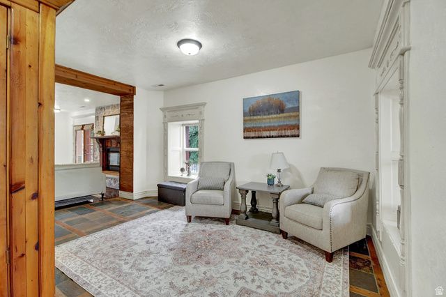 12 N 200 E, Farmington, UT 84025