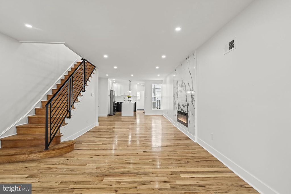 5306 LOCUST ST, Philadelphia, PA 19139 — photo 5