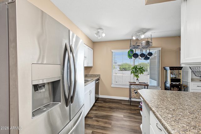 12221 N COGGINS Drive, Sun City, AZ 85351