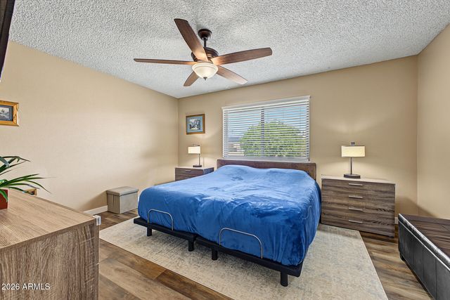 12221 N COGGINS Drive, Sun City, AZ 85351