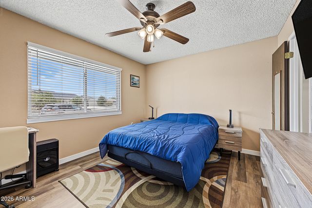 12221 N COGGINS Drive, Sun City, AZ 85351