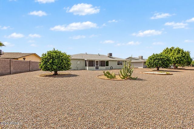 12221 N COGGINS Drive, Sun City, AZ 85351