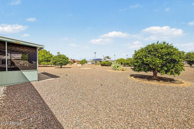 12221 N COGGINS Drive, Sun City, AZ 85351