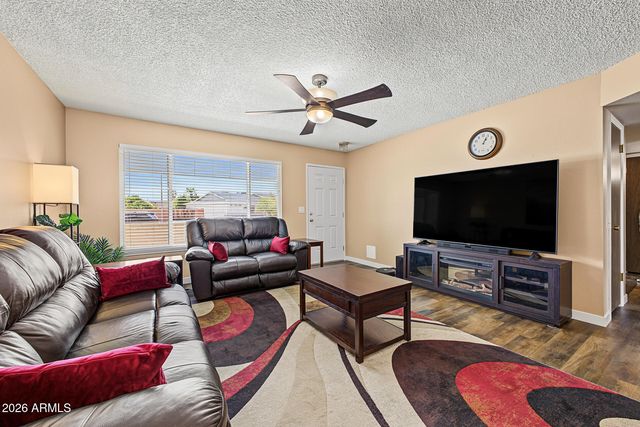 12221 N COGGINS Drive, Sun City, AZ 85351
