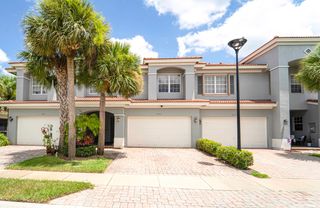 2177 SW Cape Cod Drive, Port St Lucie, FL 34953
