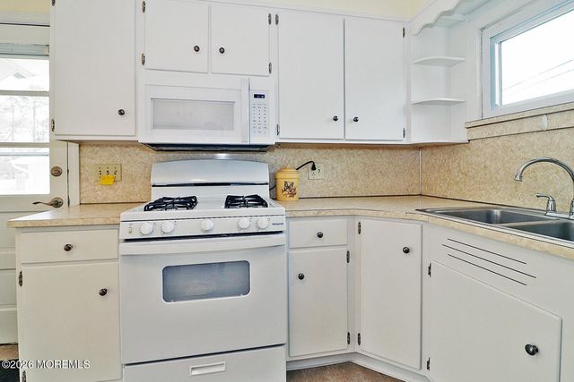 794 Burnt Tavern Road, Brick, NJ 08724