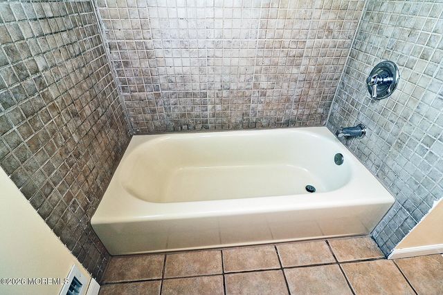 794 Burnt Tavern Road, Brick, NJ 08724