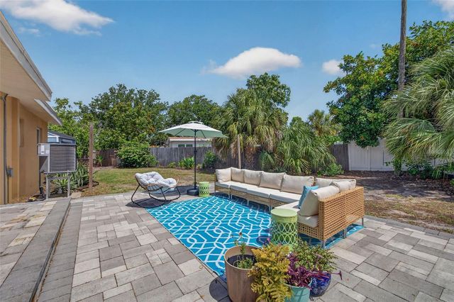 101 40TH AVENUE SE, St Petersburg, FL 33705