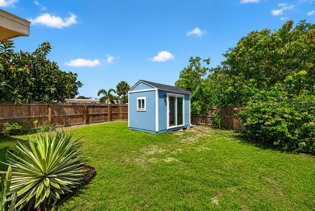 101 40TH AVENUE SE, St Petersburg, FL 33705