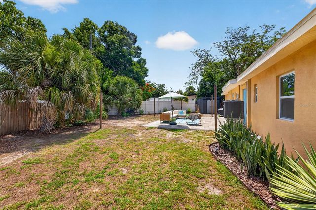 101 40TH AVENUE SE, St Petersburg, FL 33705