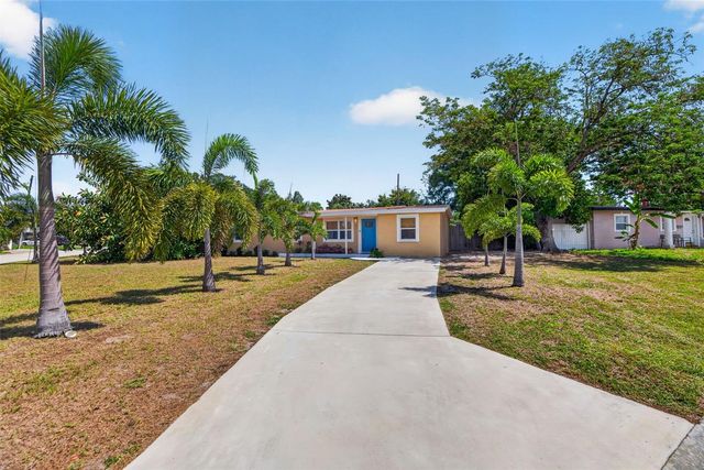 101 40TH AVENUE SE, St Petersburg, FL 33705