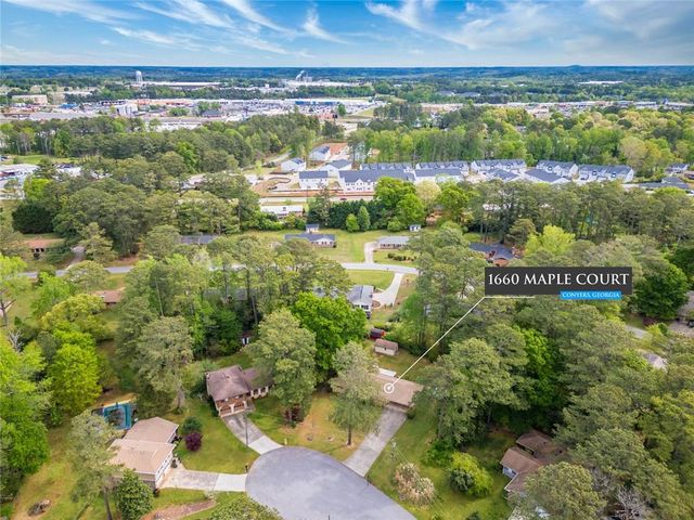 1660 Maple Court SE, Conyers, GA 30013