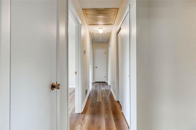 1660 Maple Court SE, Conyers, GA 30013